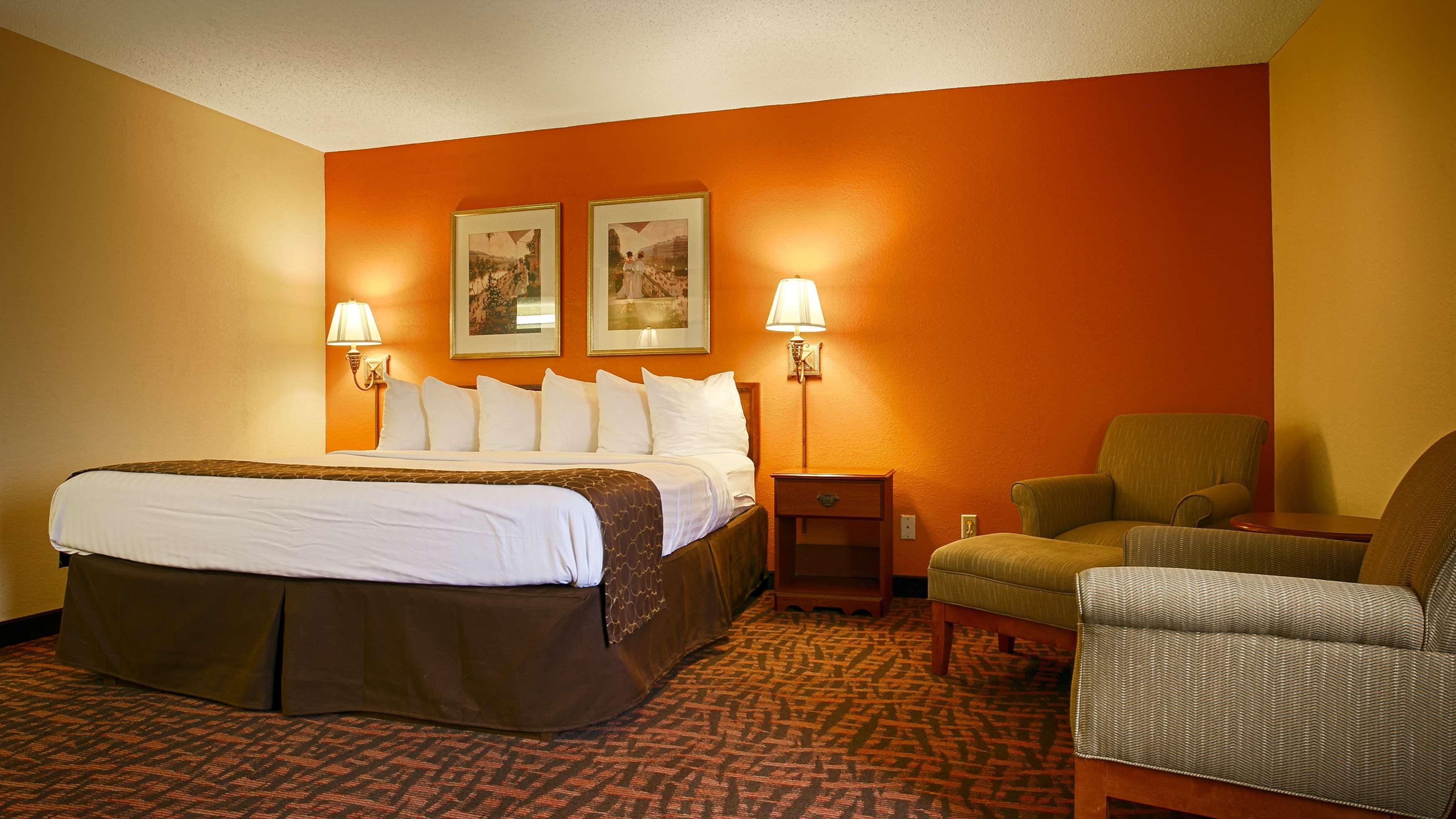 Best Western Louisville East Inn & Suites Zewnętrze zdjęcie