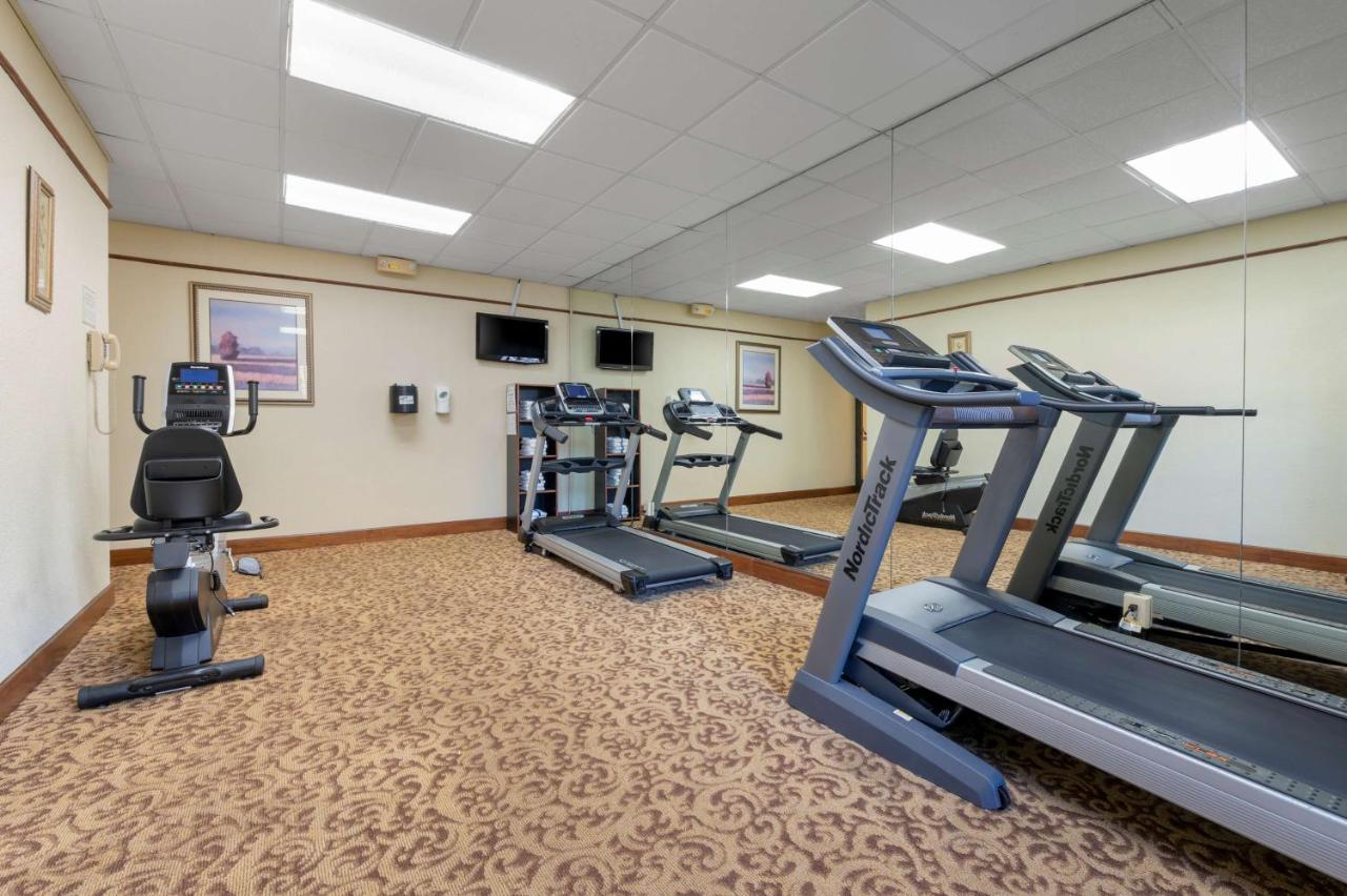 Best Western Louisville East Inn & Suites Zewnętrze zdjęcie