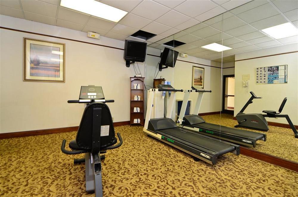 Best Western Louisville East Inn & Suites Udogodnienia zdjęcie